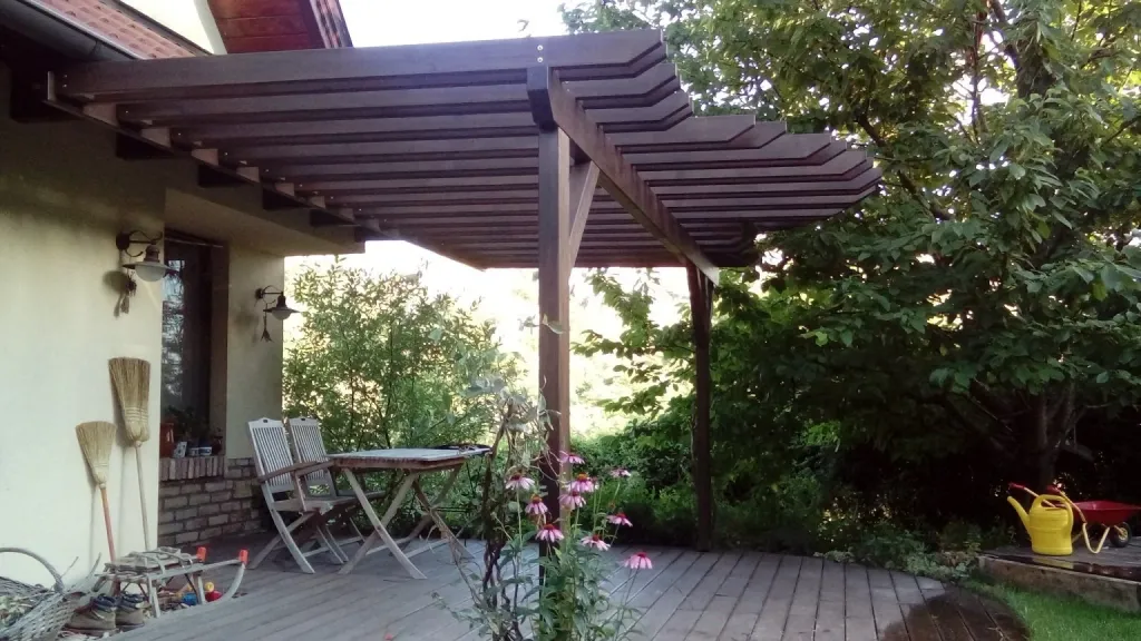 Egyedi fa pergolák tervezése és kivitelezése: Bak Péter, woodbak.hu