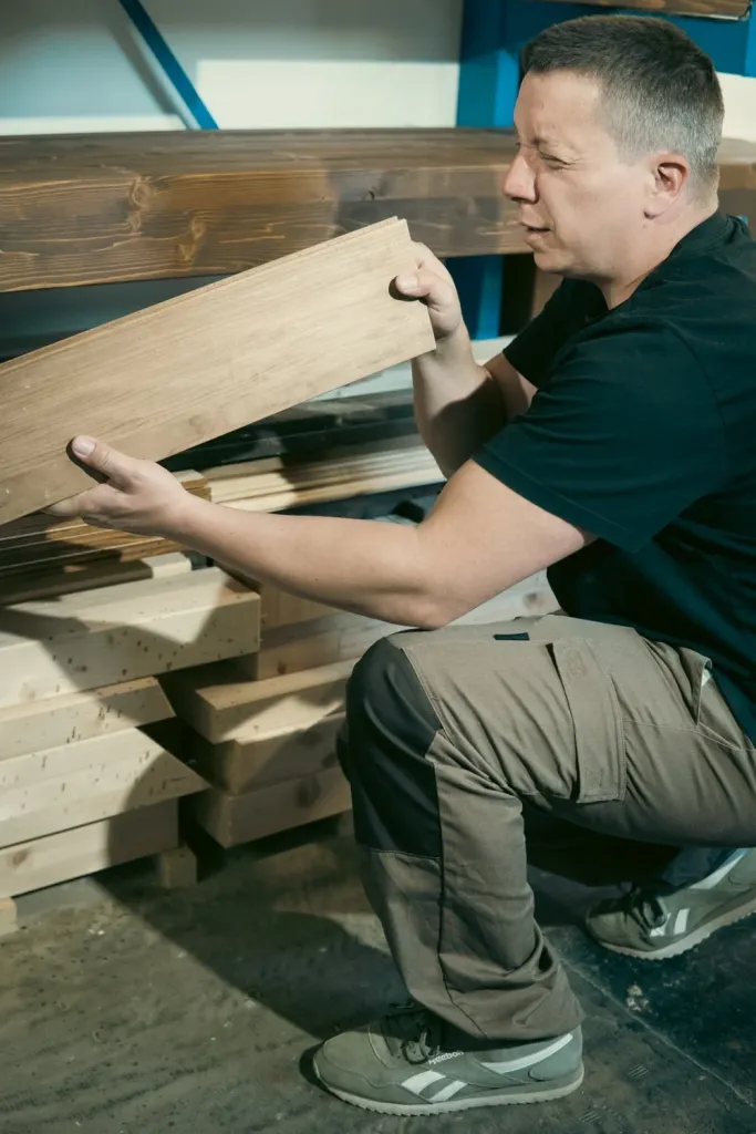 Minőségi faanyagok – tartósság, design, védelem – woodbak.hu